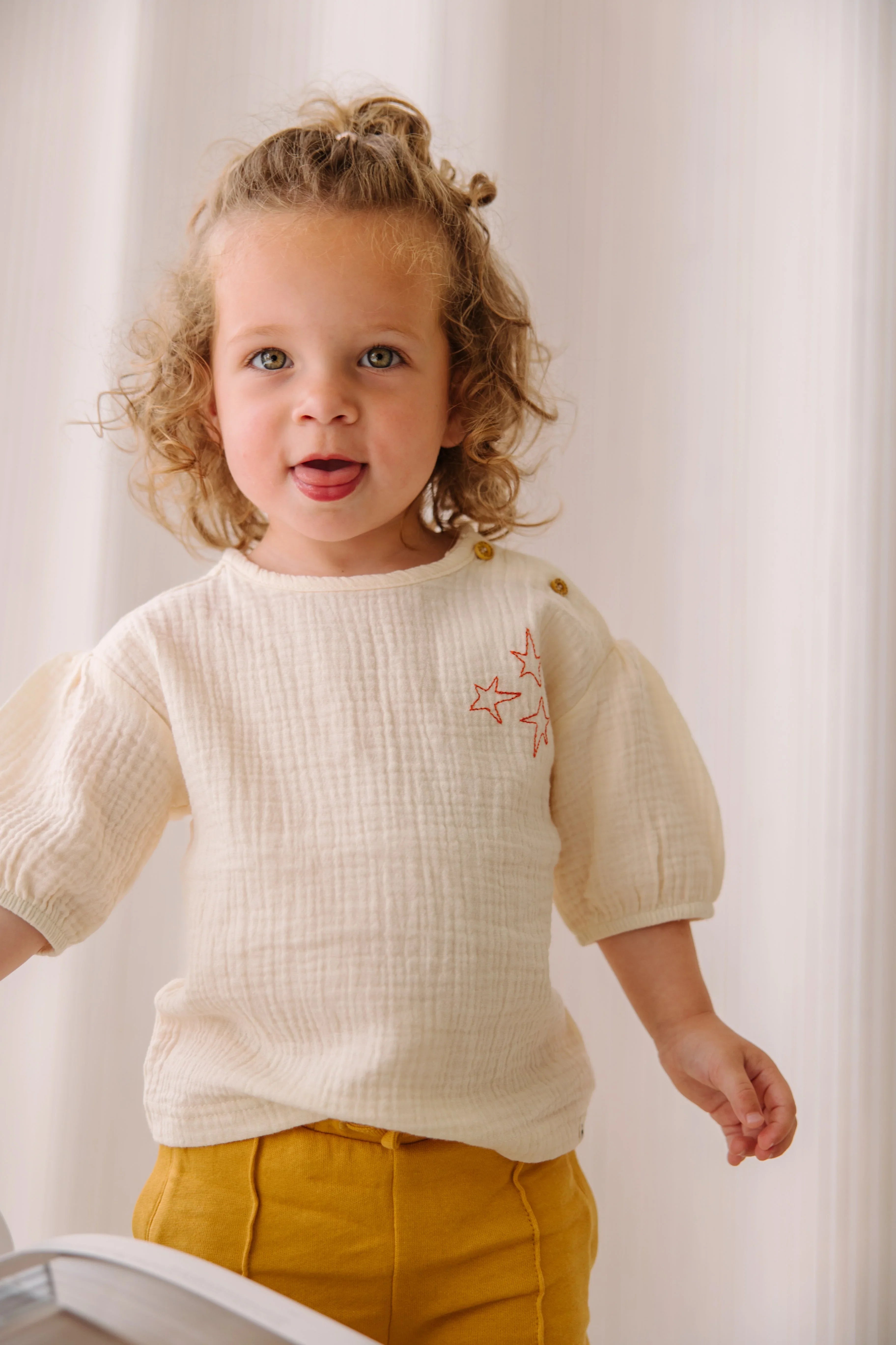 Coco blouse beige - The New Chapter Store