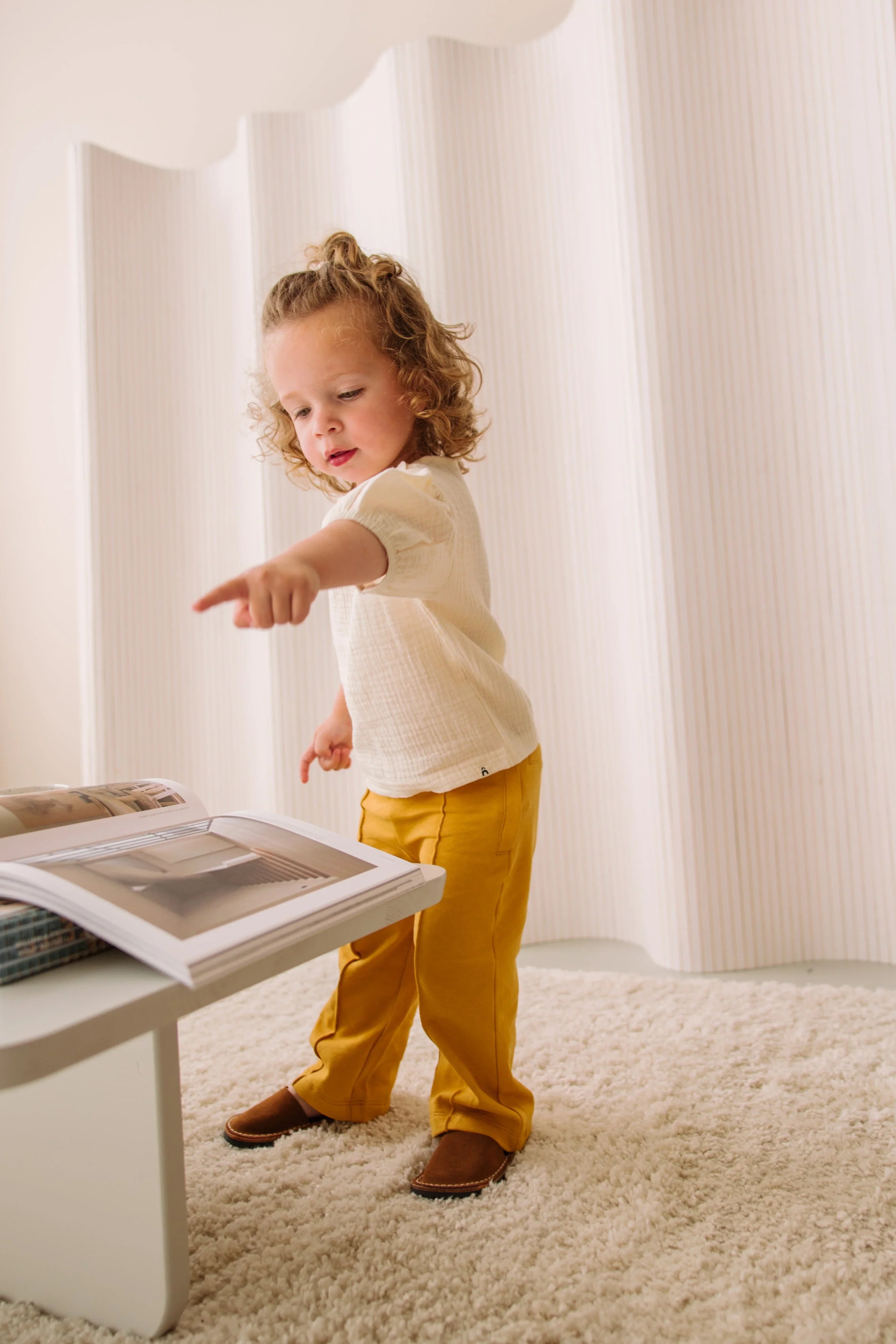 Coco blouse beige - The New Chapter Store