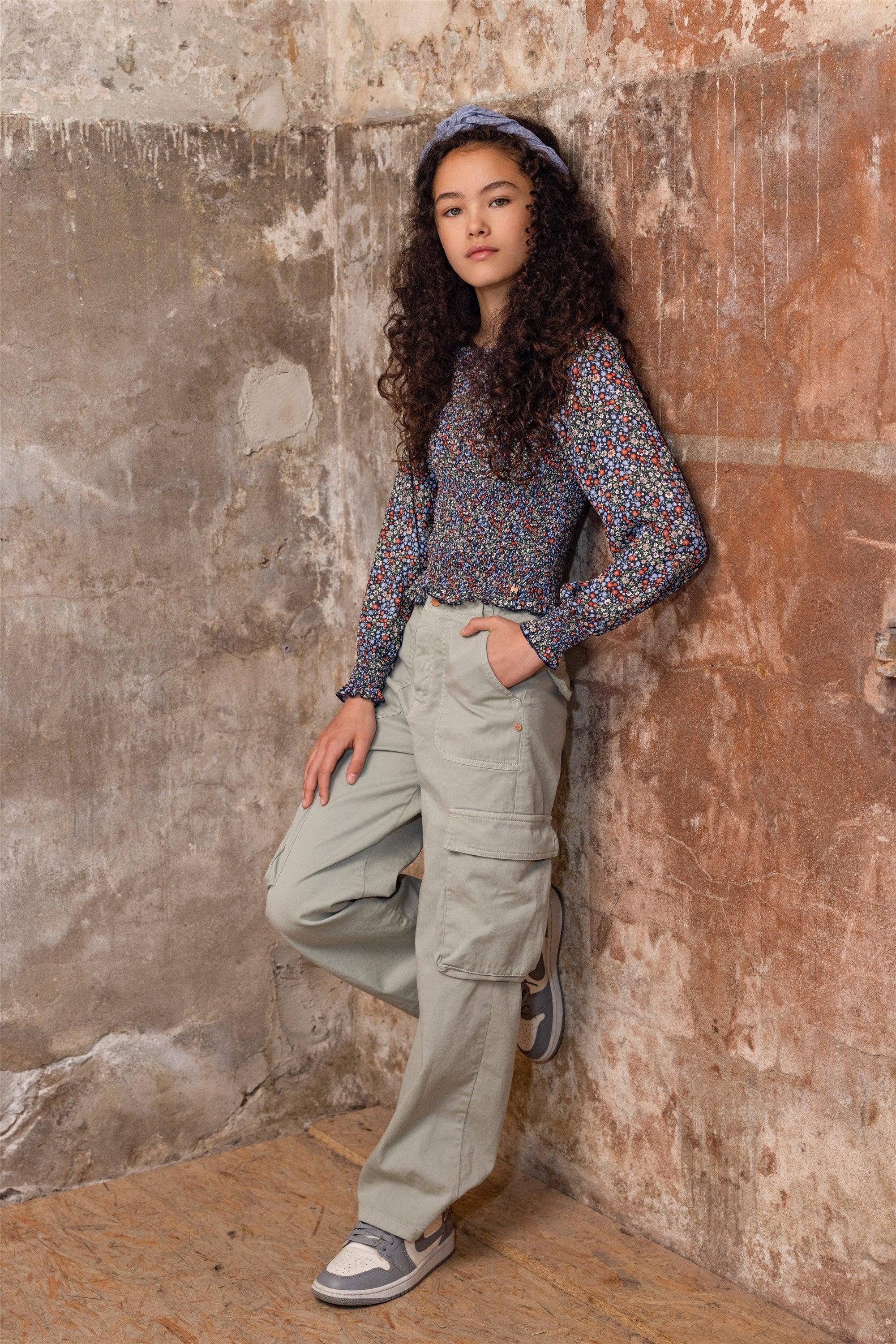 Tessa Smocked Bloemen Blouse Navy