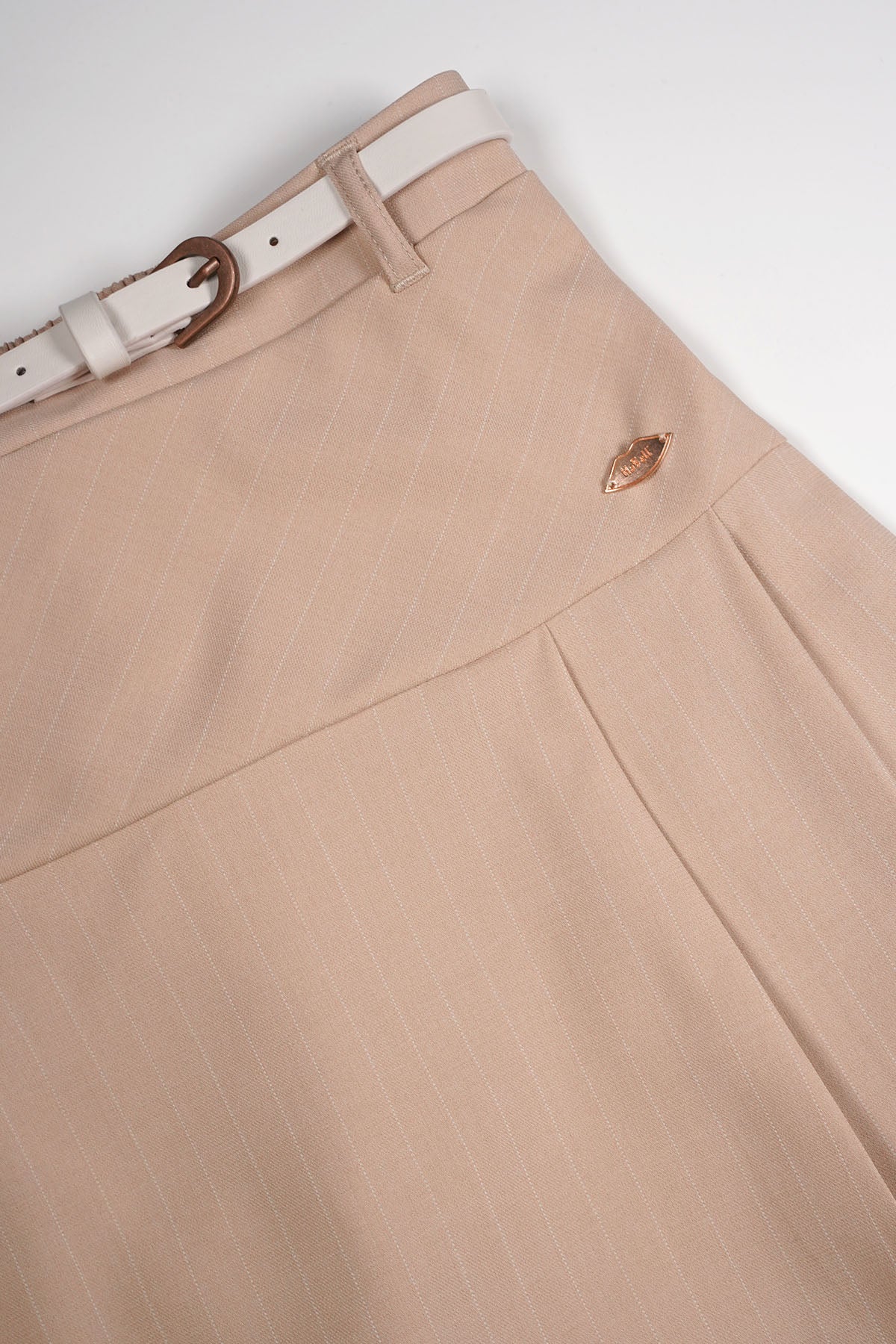 Nimmy Pinstripe Plooirok Zand