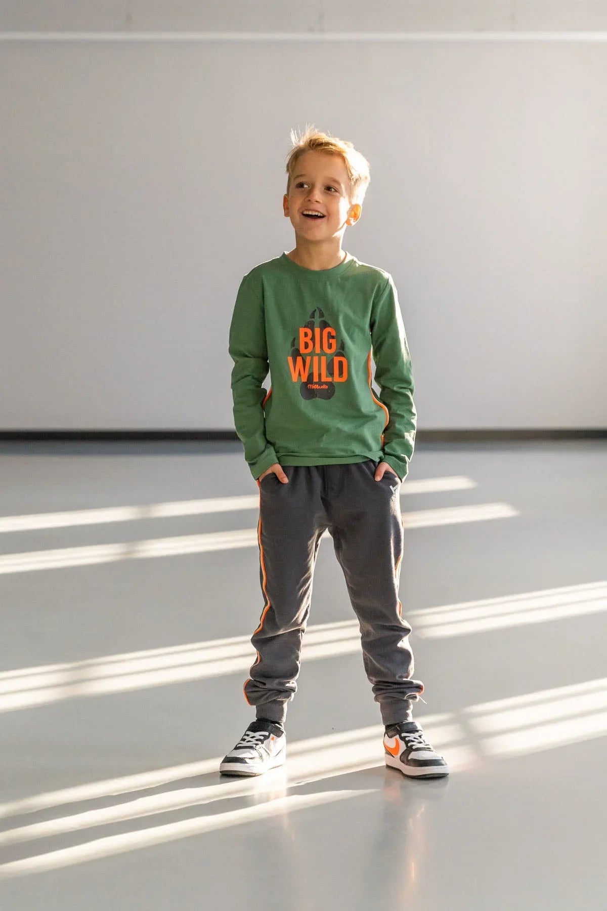 T-Shirt Lange Mouw Mason Olijf Groen - TYGO&vito