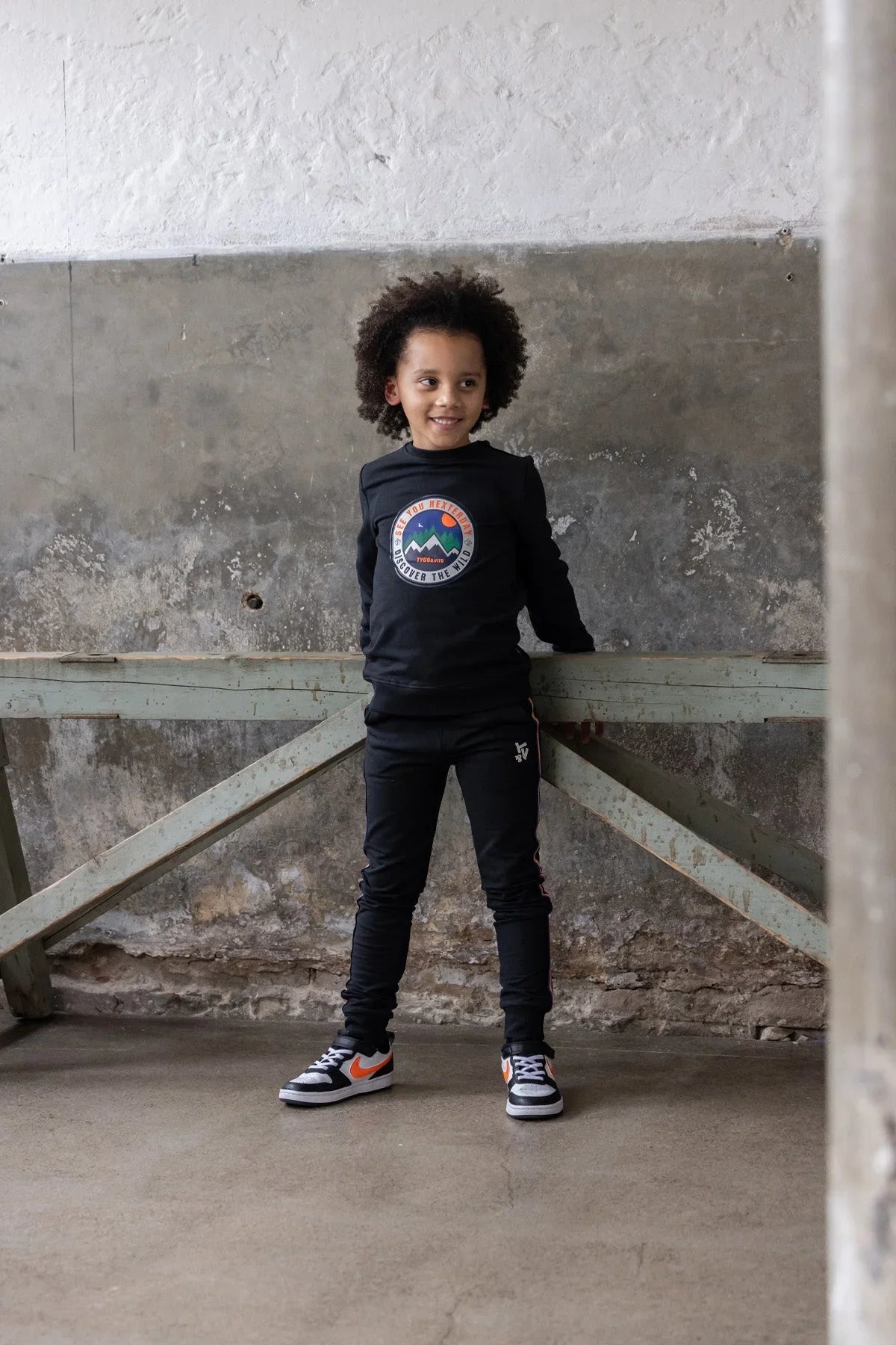 Sweater Safa Zwart - TYGO&vito