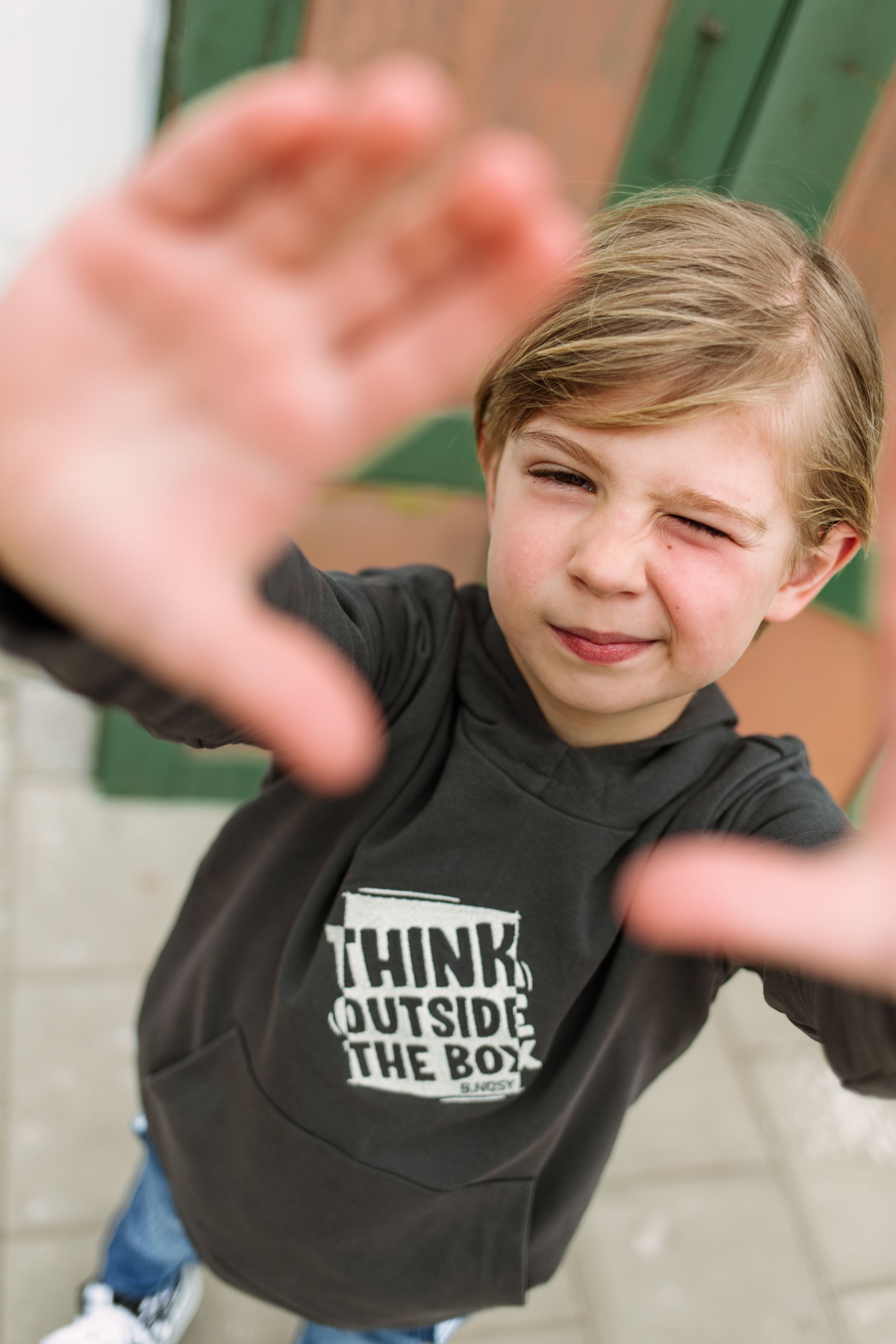 B.Nosy Raf Hoodie Antra