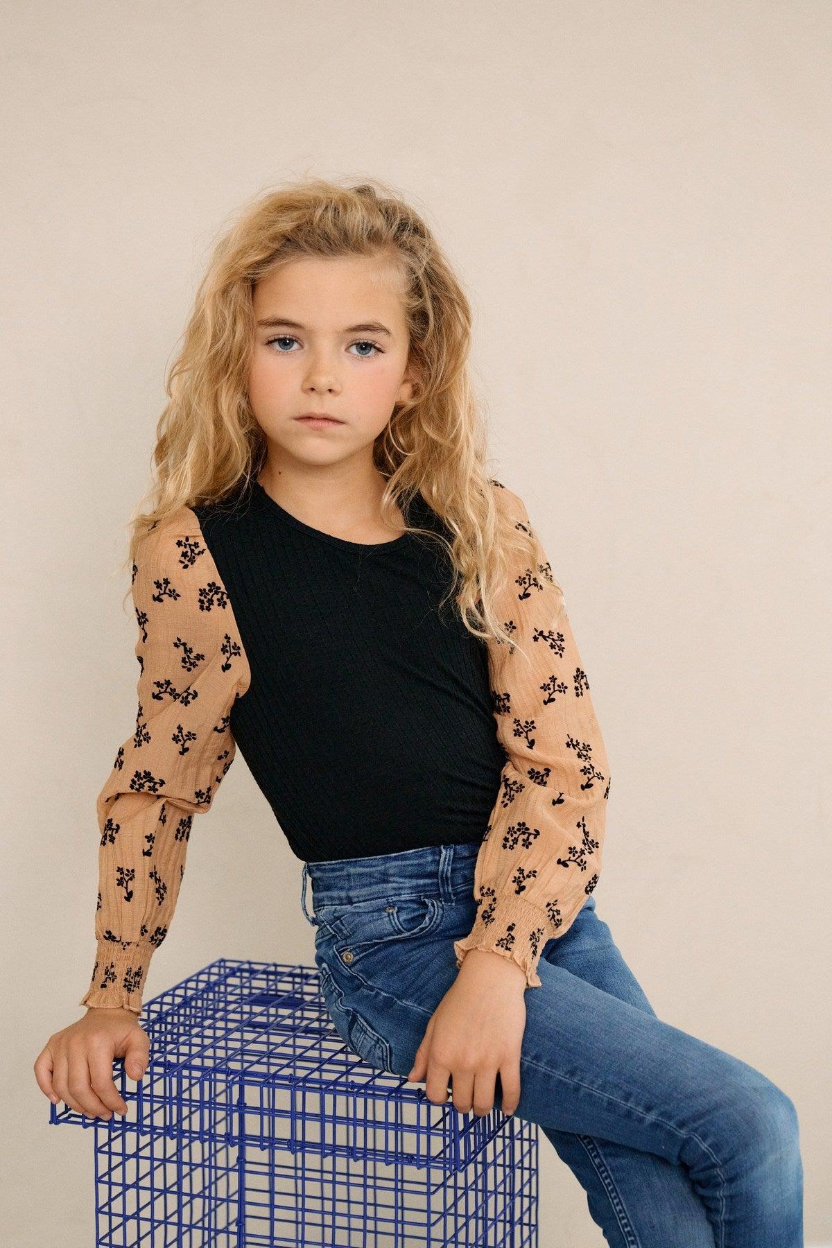 Kis Rib Jersey Top Contrast Pofmouwen - NoNo Kidswear