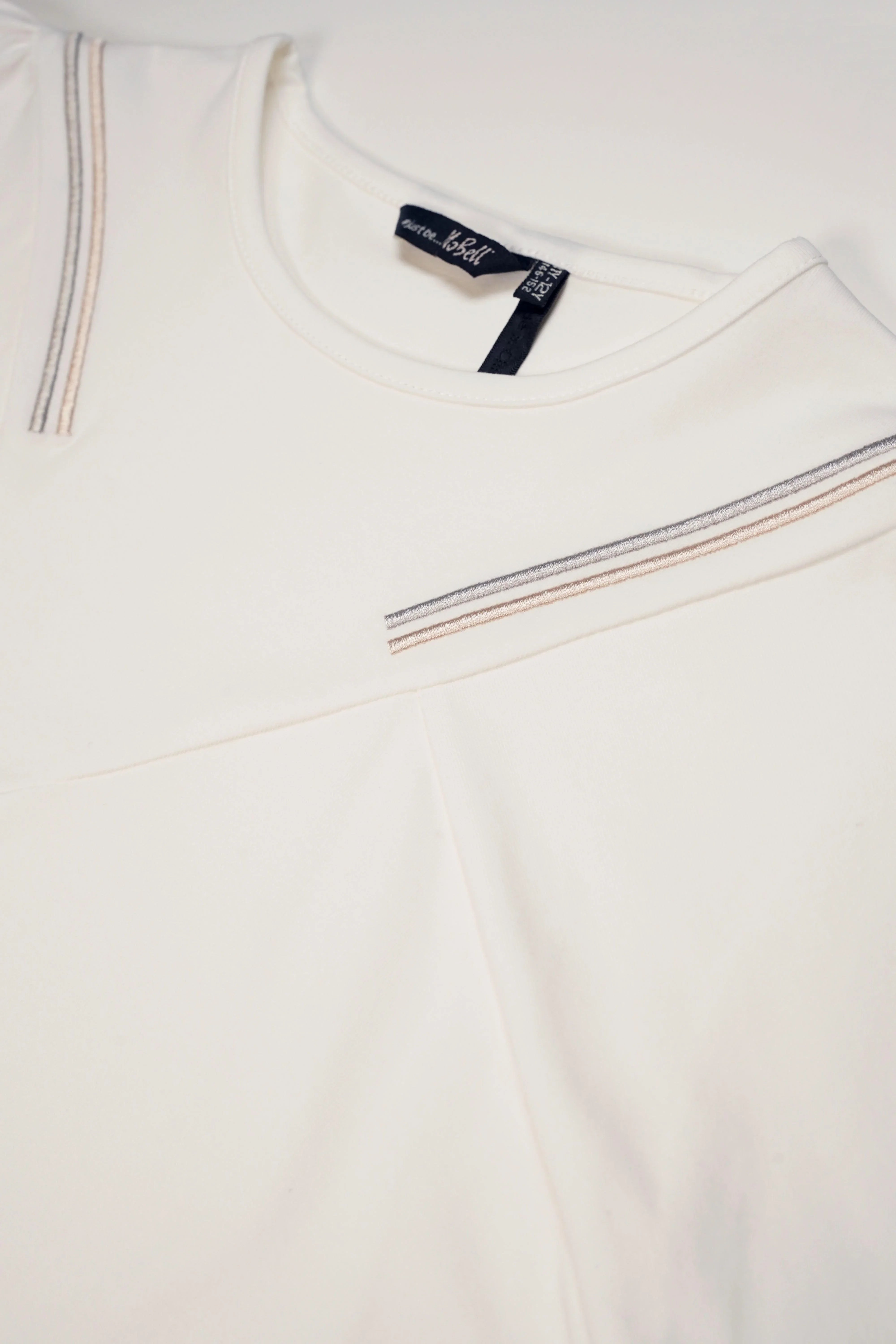 Koala Tshirt VShape Detail Snow White - NoNo Kidswear