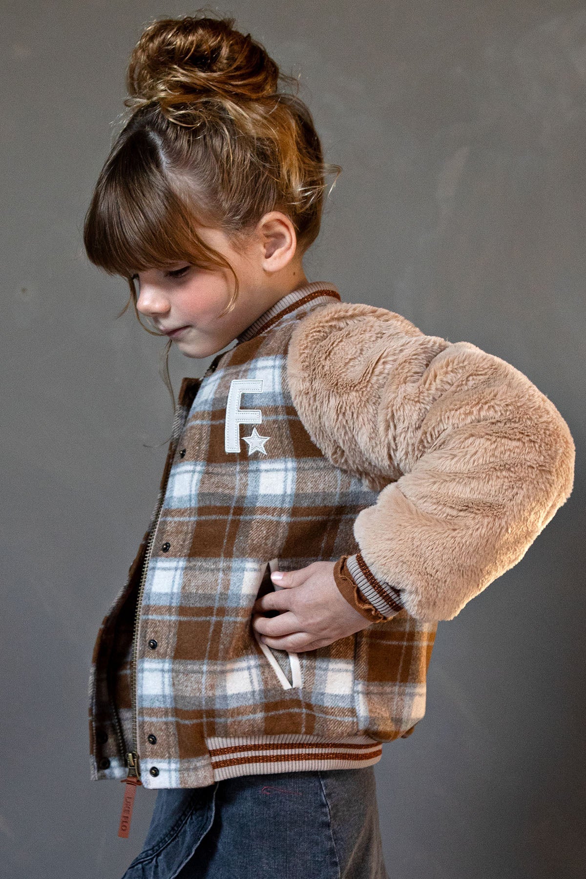 LikeFLO Jas April Check - LikeFlo