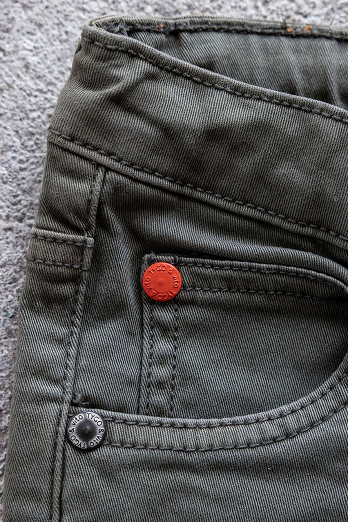 Skinny Fit Jeans Dark Army - TYGO&vito