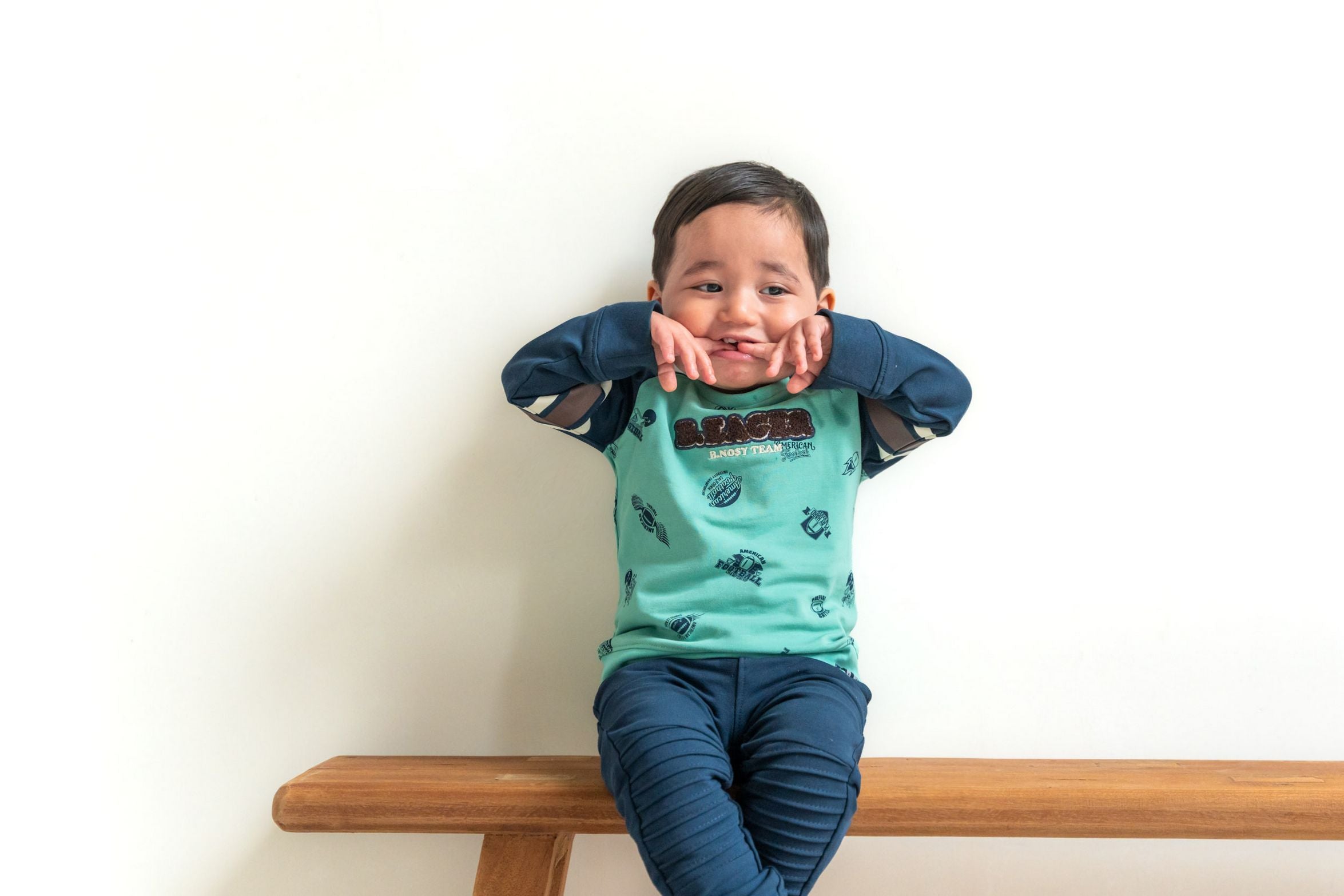 B.Nosy Esper Trui Mini