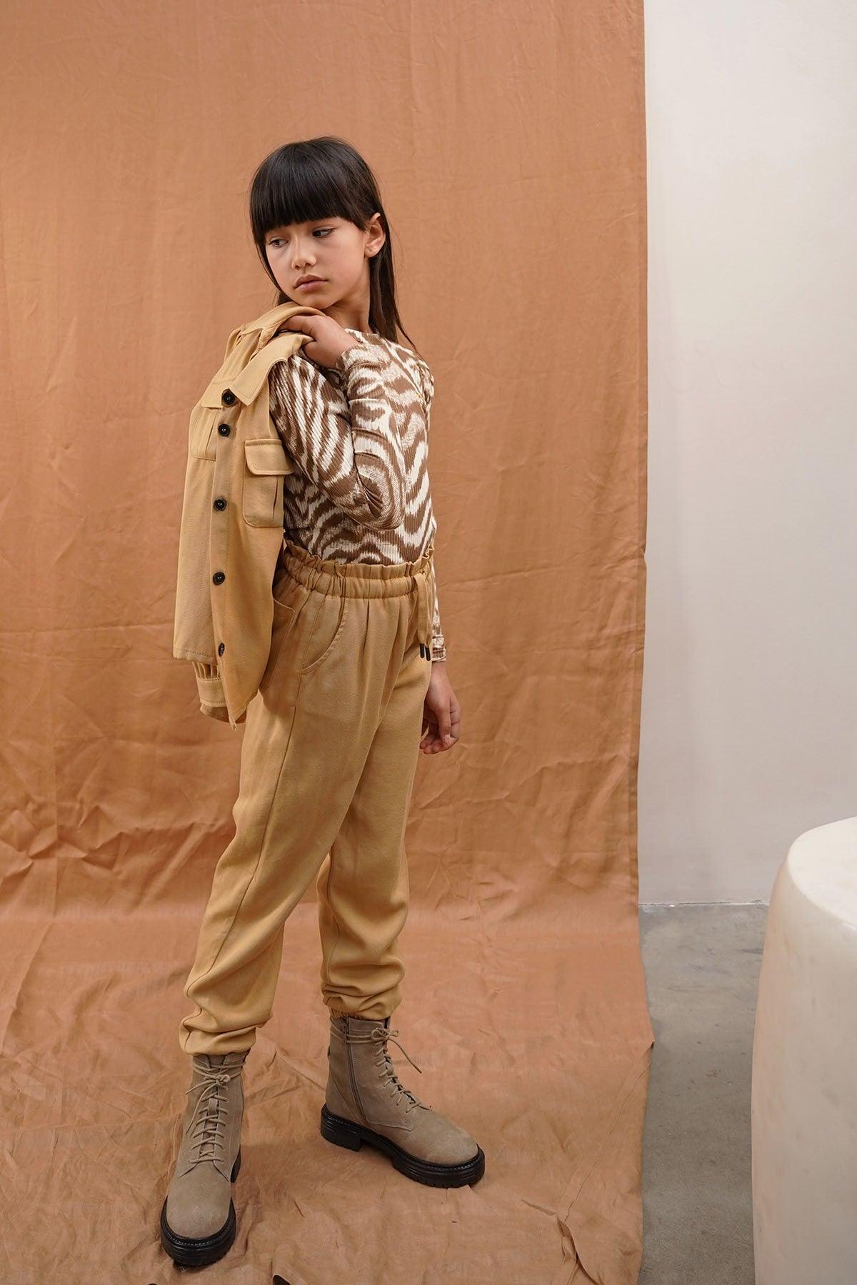 LikeFLO Blouse Celine Camel - LikeFlo